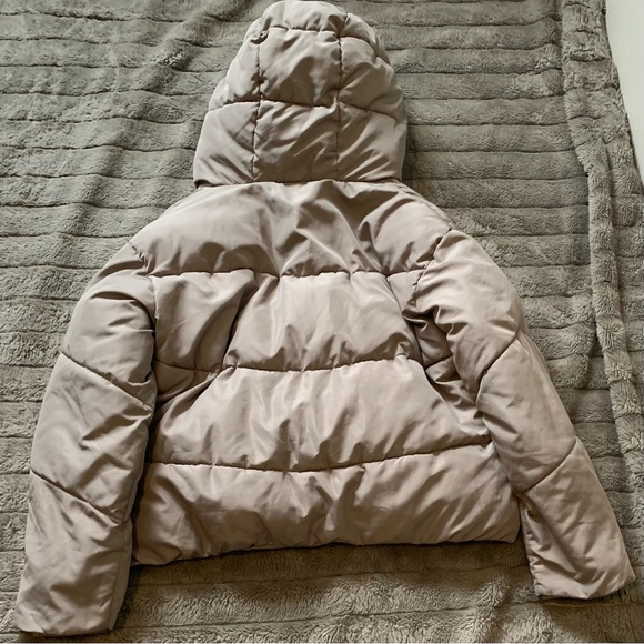 🌸ZARA | HOODED QUILTED PUFFER JACKET Colour: TAN NUDE🧥🧥 - Picture 3 of 3